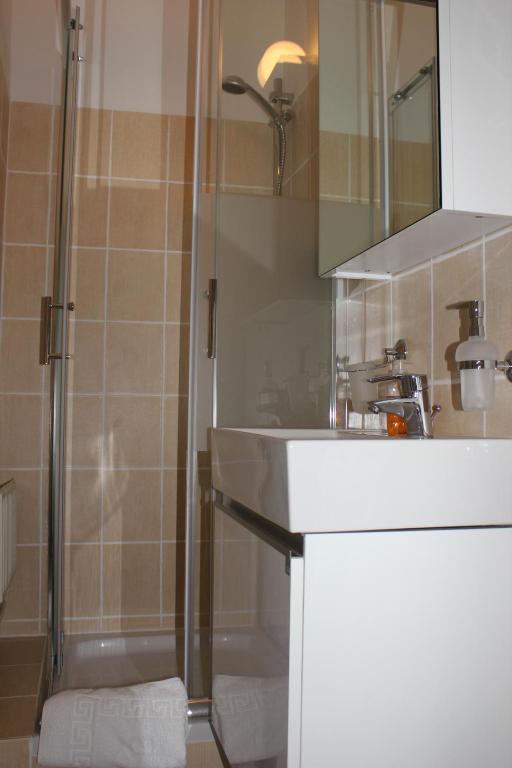 Arnes Hotel Bécs Szoba fotó