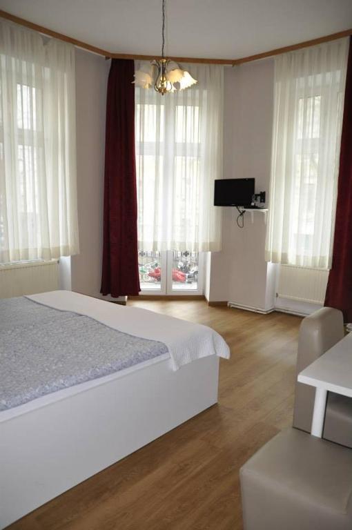 Arnes Hotel Bécs Kültér fotó
